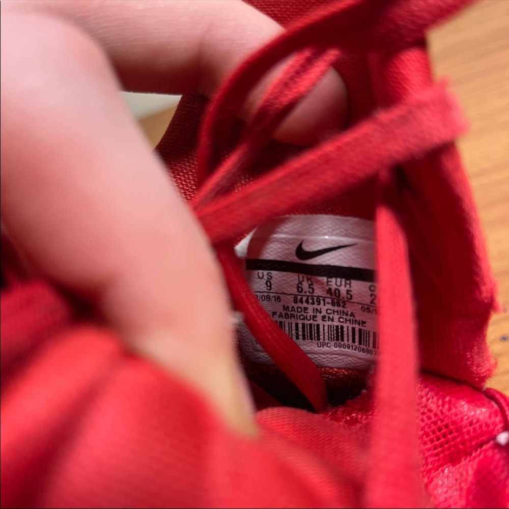 Nike Hyperdunk Red - Picture 9 of 9
